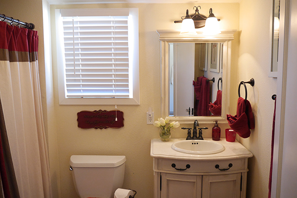 Farmhouse Bathroom